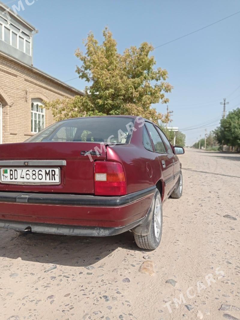 Opel Vectra 1992 - 26 000 TMT - Байрамали - img 6