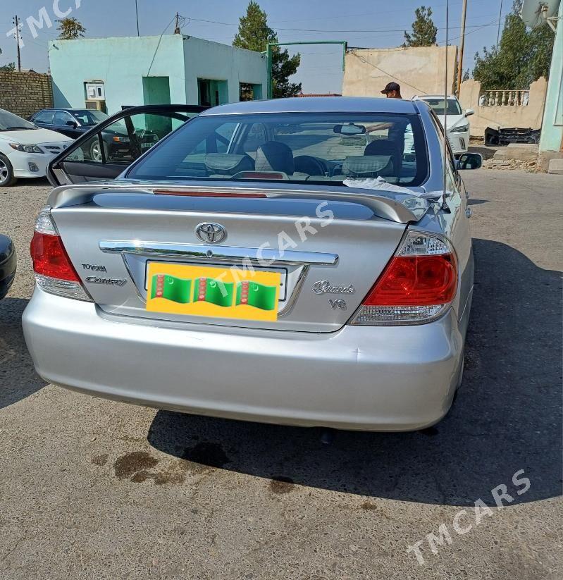 Toyota Camry 2002 - 135 000 TMT - Mary - img 2