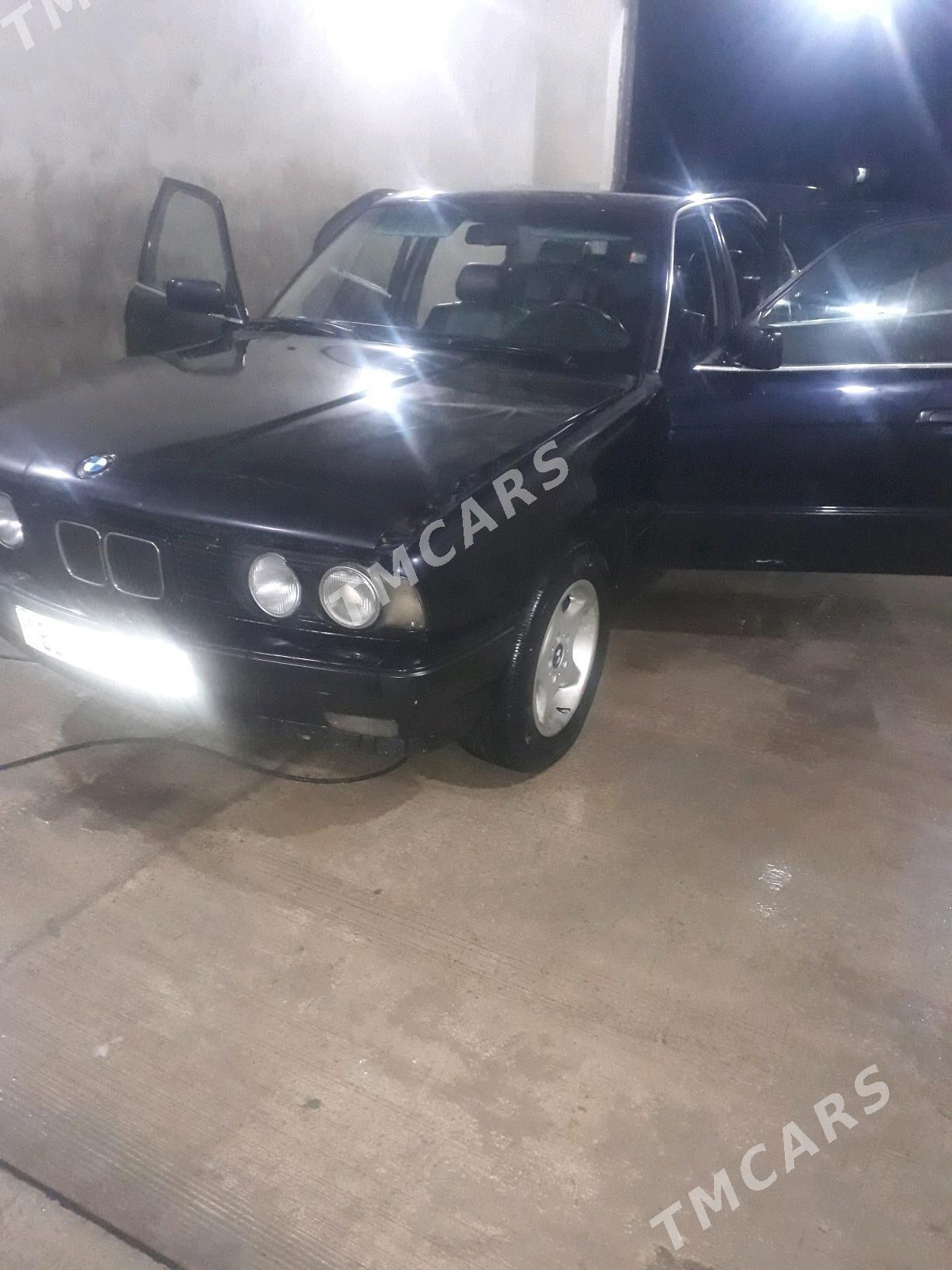 BMW 525 1992 - 63 000 TMT - Берекет - img 2