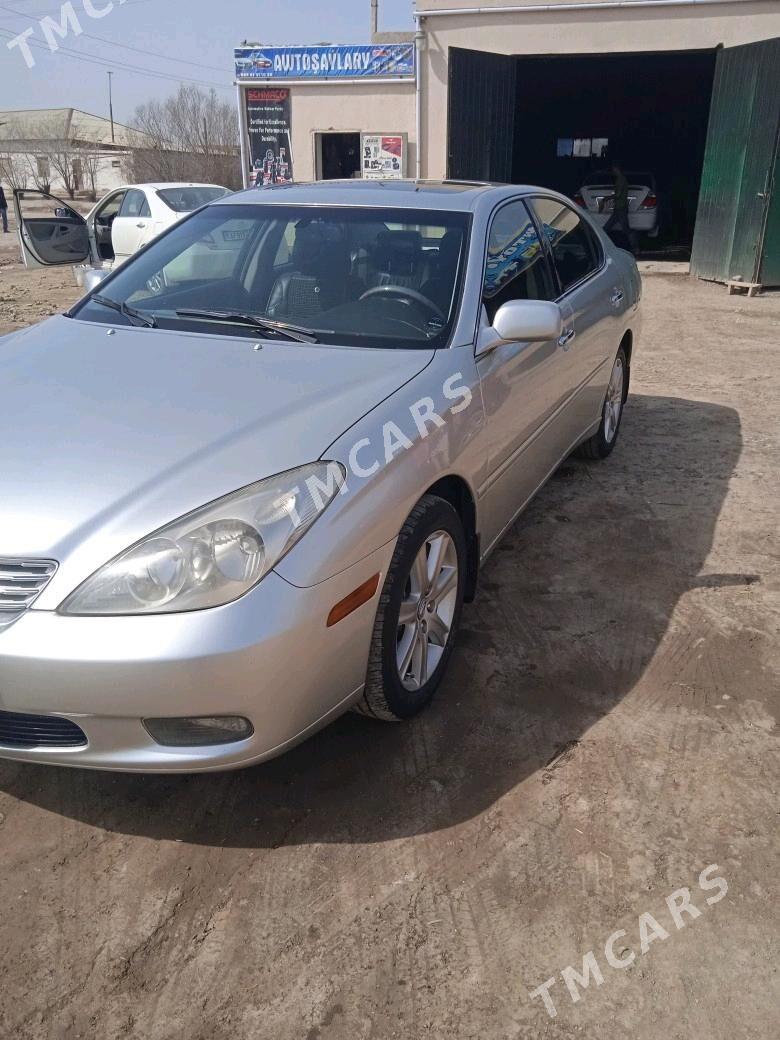 Lexus ES 300 2003 - 147 500 TMT - Дашогуз - img 4