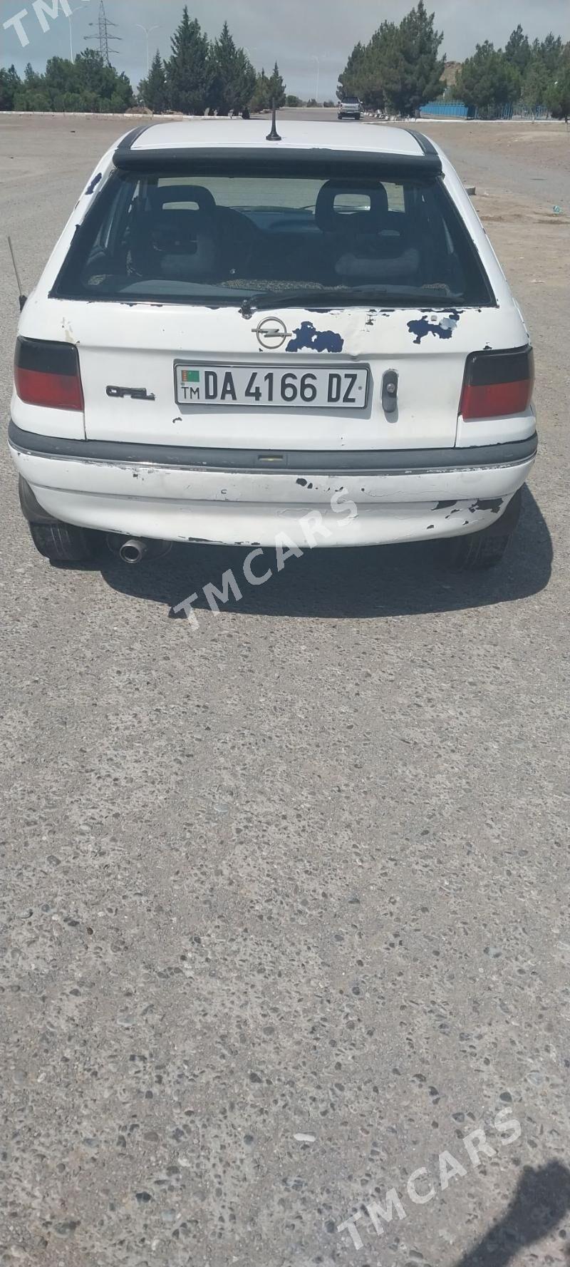 Opel Astra 1993 - 18 000 TMT - Türkmenbaşy - img 3