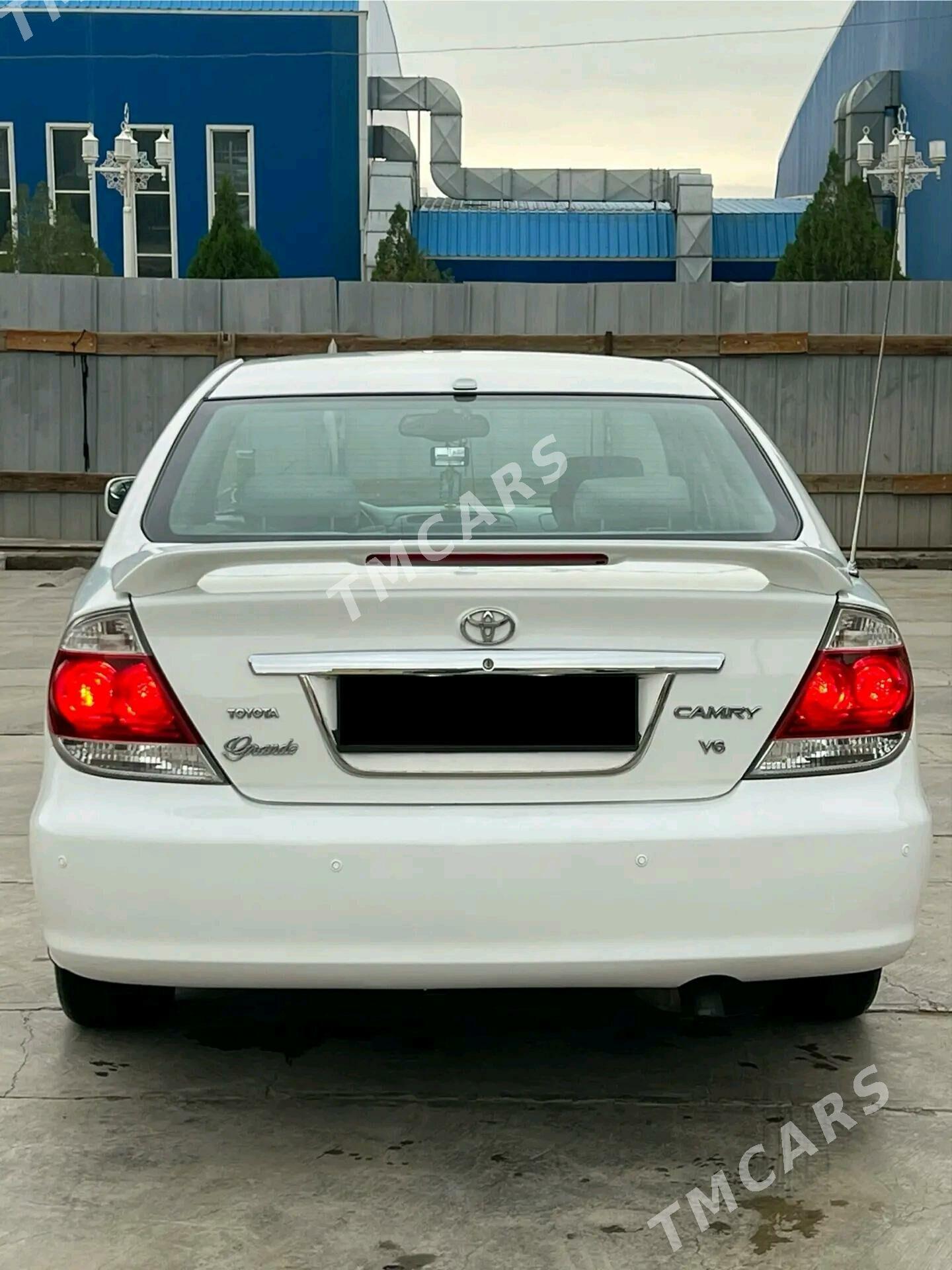 Toyota Camry 2004 - 130 000 TMT - Мары - img 4