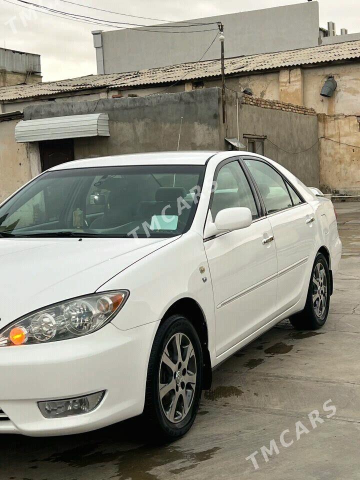 Toyota Camry 2004 - 130 000 TMT - Мары - img 5