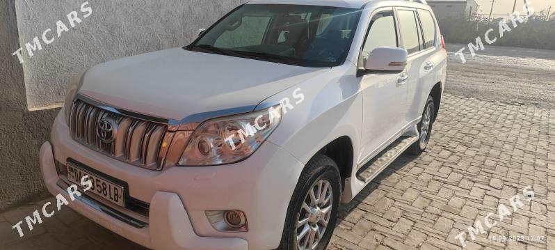 Toyota Land Cruiser Prado 2011 - 340 000 TMT - Kerki - img 2