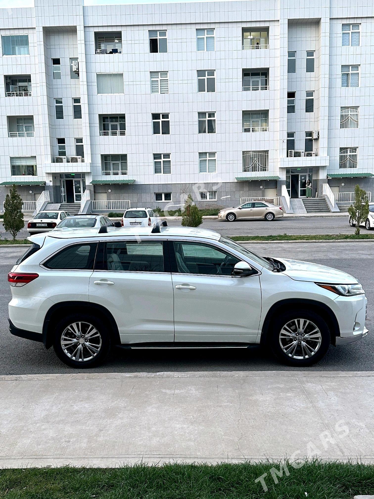 Toyota Highlander 2018 - 360 000 TMT - Gurtly - img 2