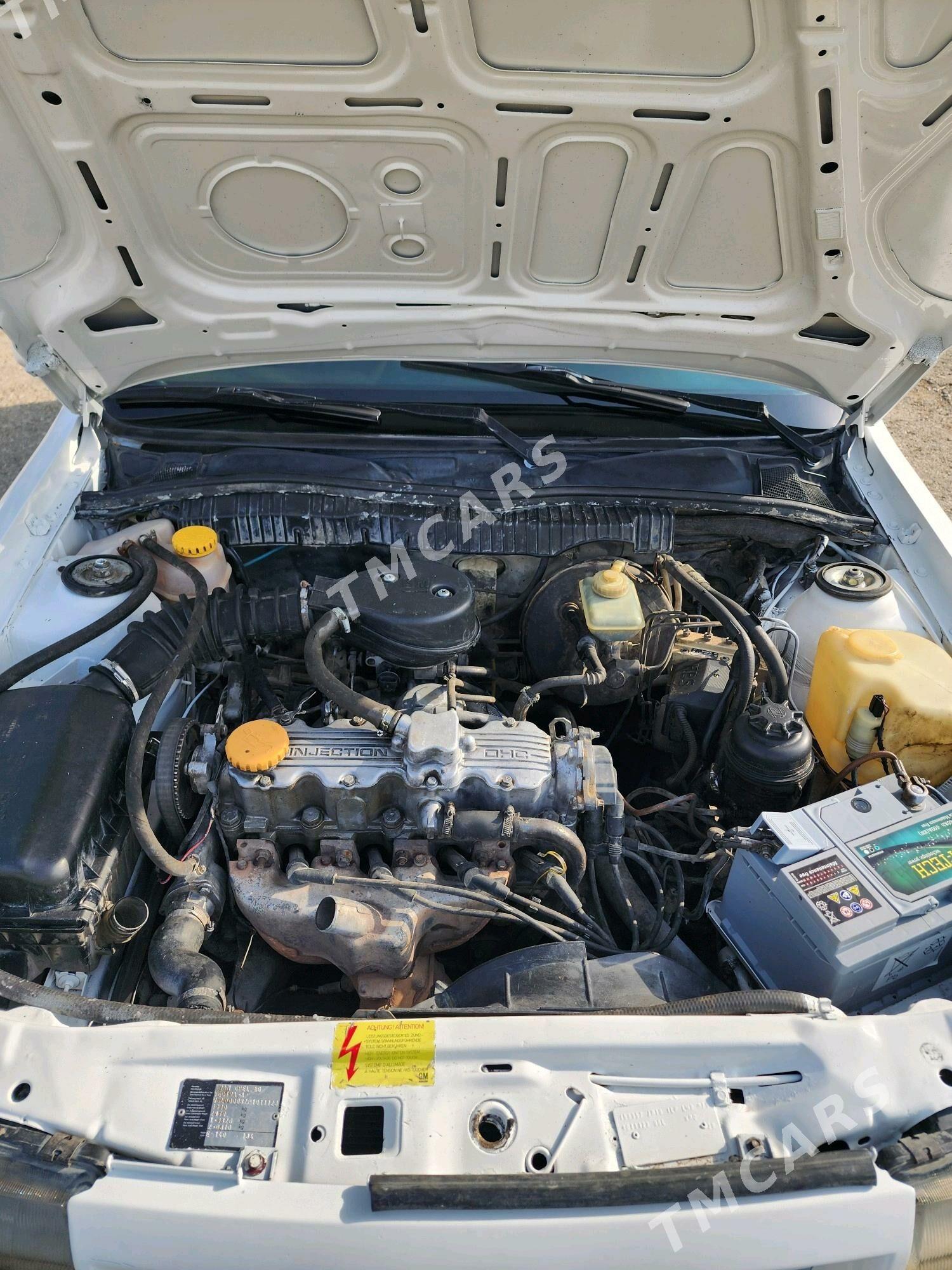 Opel Vectra 1992 - 39 000 TMT - Бахарден - img 7