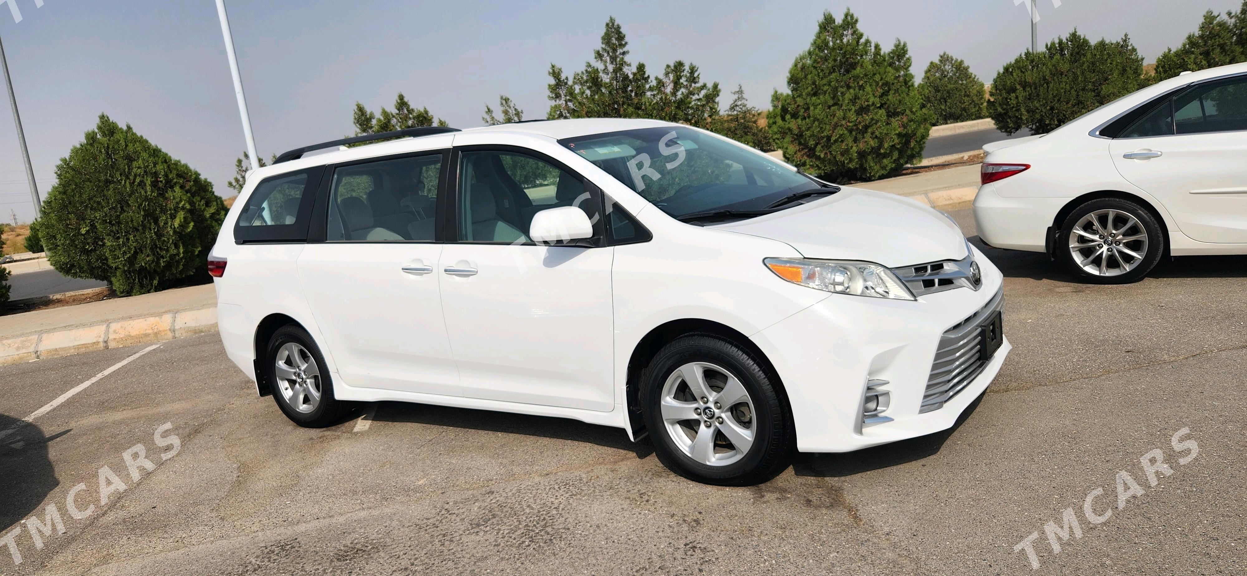 Toyota Sienna 2019 - 391 000 TMT - Aşgabat - img 6