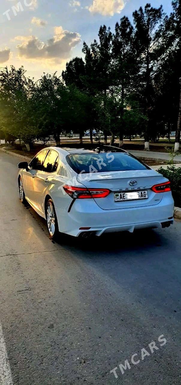 Toyota Camry 2019 - 430 000 TMT - Aşgabat - img 2