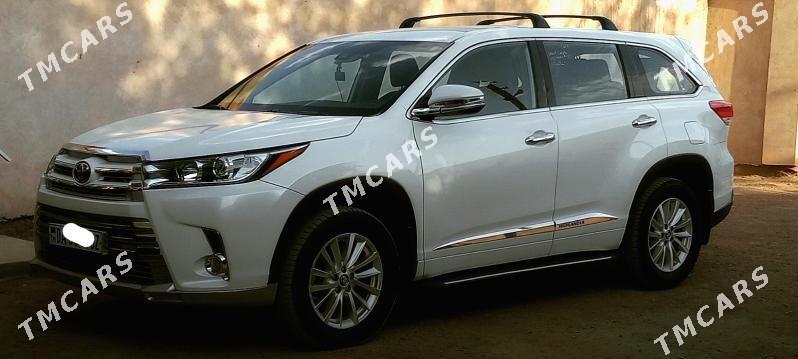 Toyota Highlander 2019 - 420 000 TMT - Köneürgenç - img 5