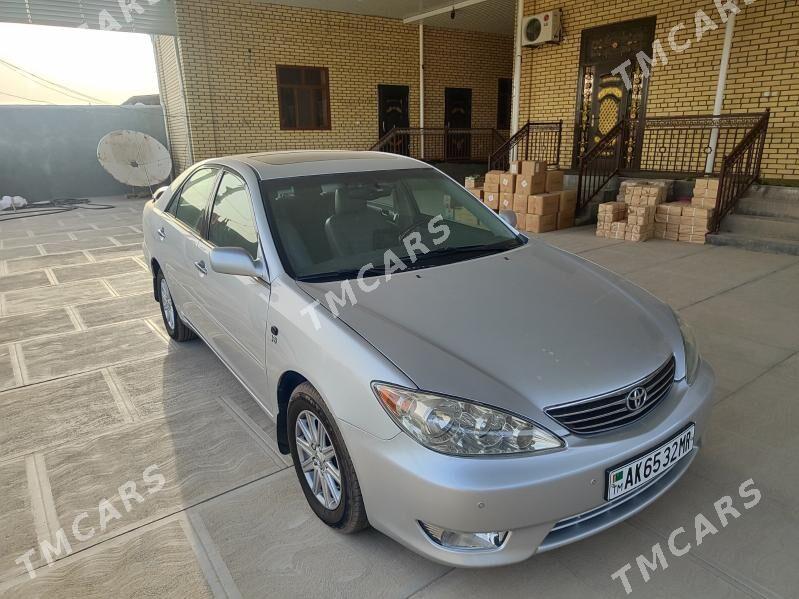 Toyota Camry 2002 - 200 000 TMT - Ёлётен - img 5