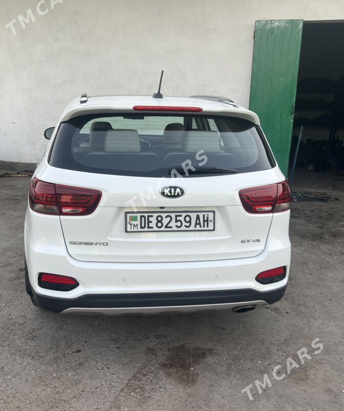 Kia Sorento 2019 - 275 000 TMT - Ашхабад - img 6