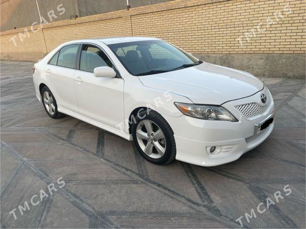 Toyota Camry 2011 - 170 000 TMT - Байрамали - img 3