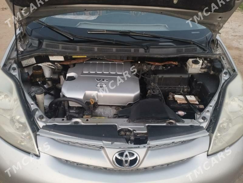 Toyota Sienna 2009 - 185 000 TMT - Дарганата - img 5