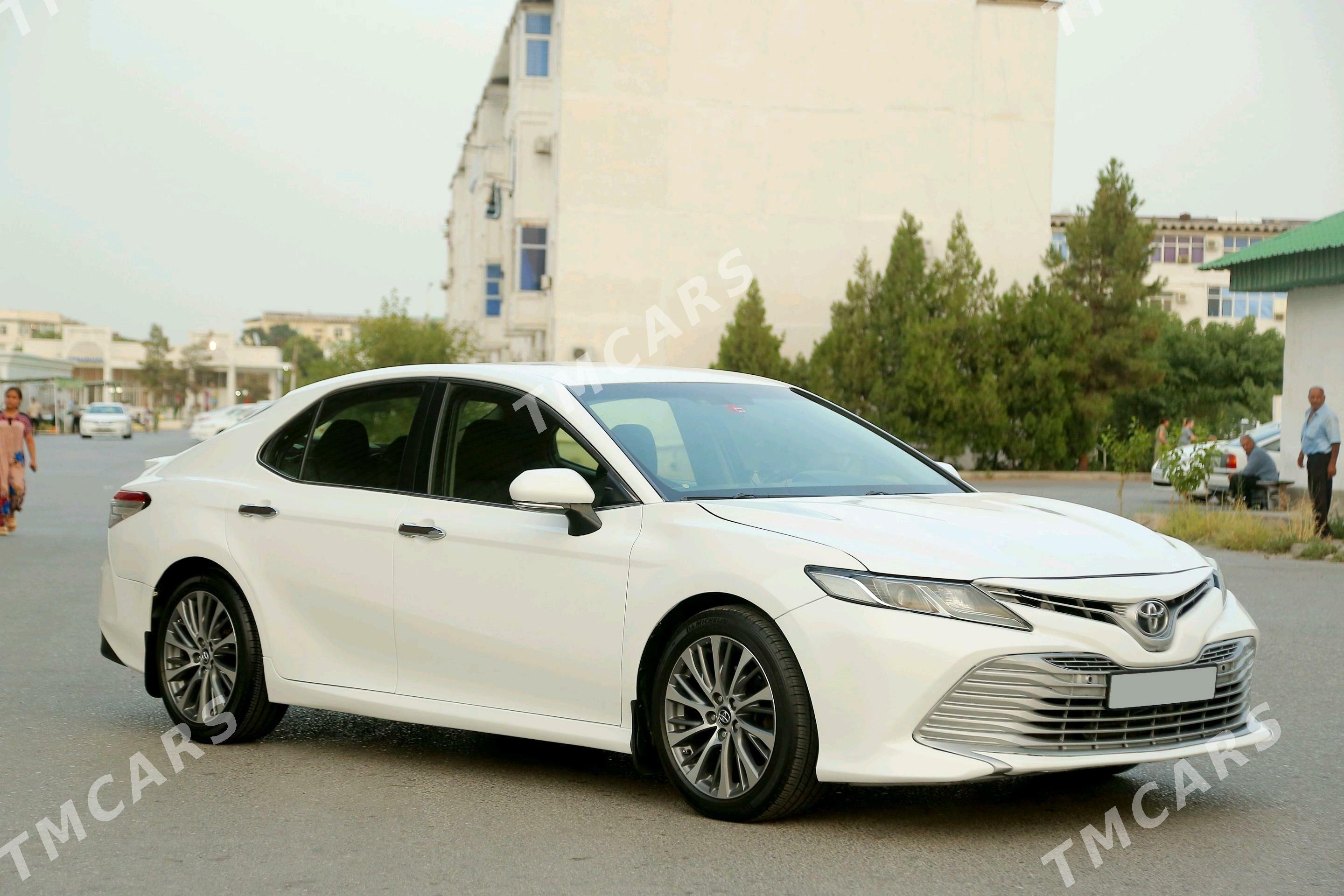 Toyota Camry 2019 - 247 000 TMT - Büzmeýin - img 7