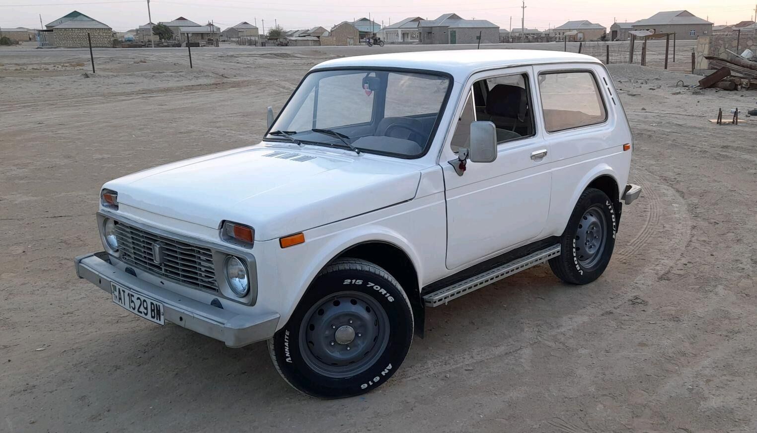 Lada Niva 1988 - 32 000 TMT - Балканабат - img 4