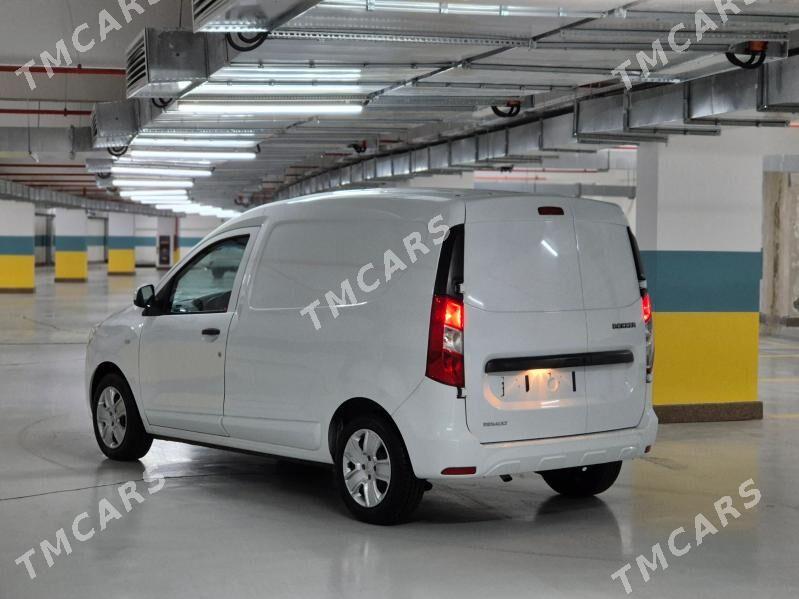 Renault Duster 2021 - 235 000 TMT - Ашхабад - img 4