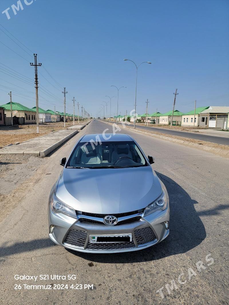 Toyota Camry 2017 - 245 000 TMT - Байрамали - img 2