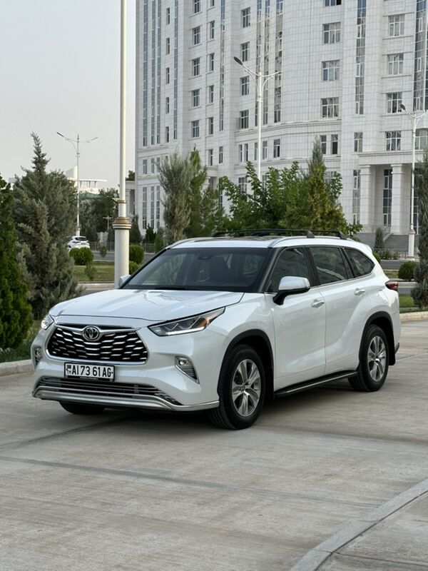 Toyota Highlander 2022 - 565 000 TMT - Aşgabat - img 5