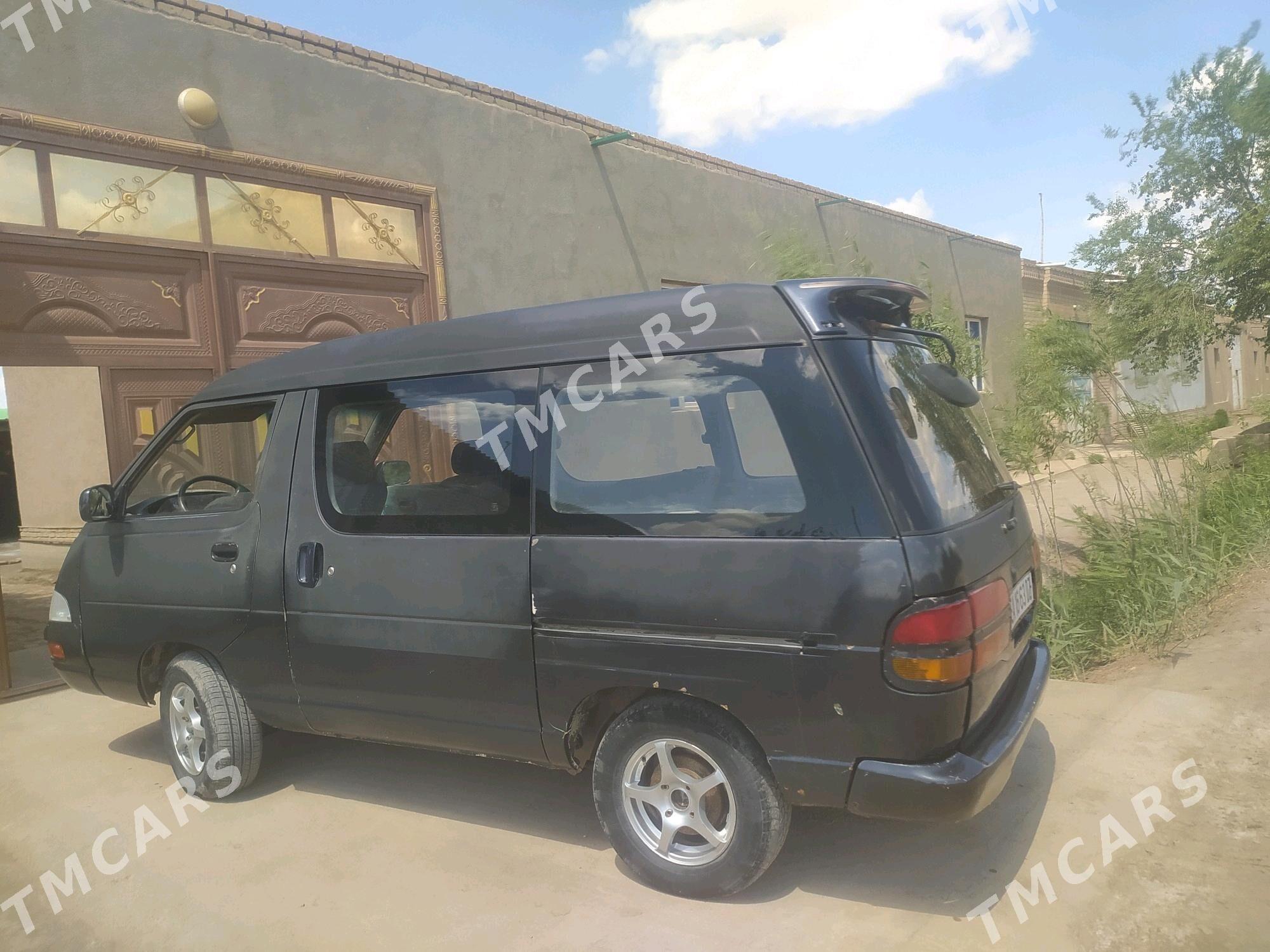 Toyota Town Ace 1995 - 18 000 TMT - етр. Туркменбаши - img 2