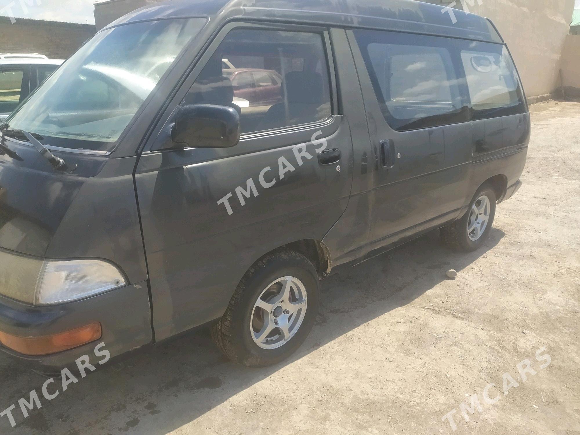 Toyota Town Ace 1995 - 18 000 TMT - етр. Туркменбаши - img 4