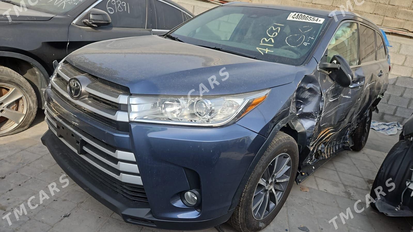 Toyota Highlander 2019 - 365 000 TMT - Aşgabat - img 6