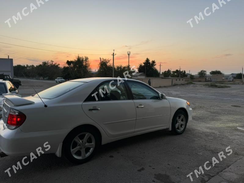 Toyota Camry 2006 - 130 000 TMT - Мары - img 3