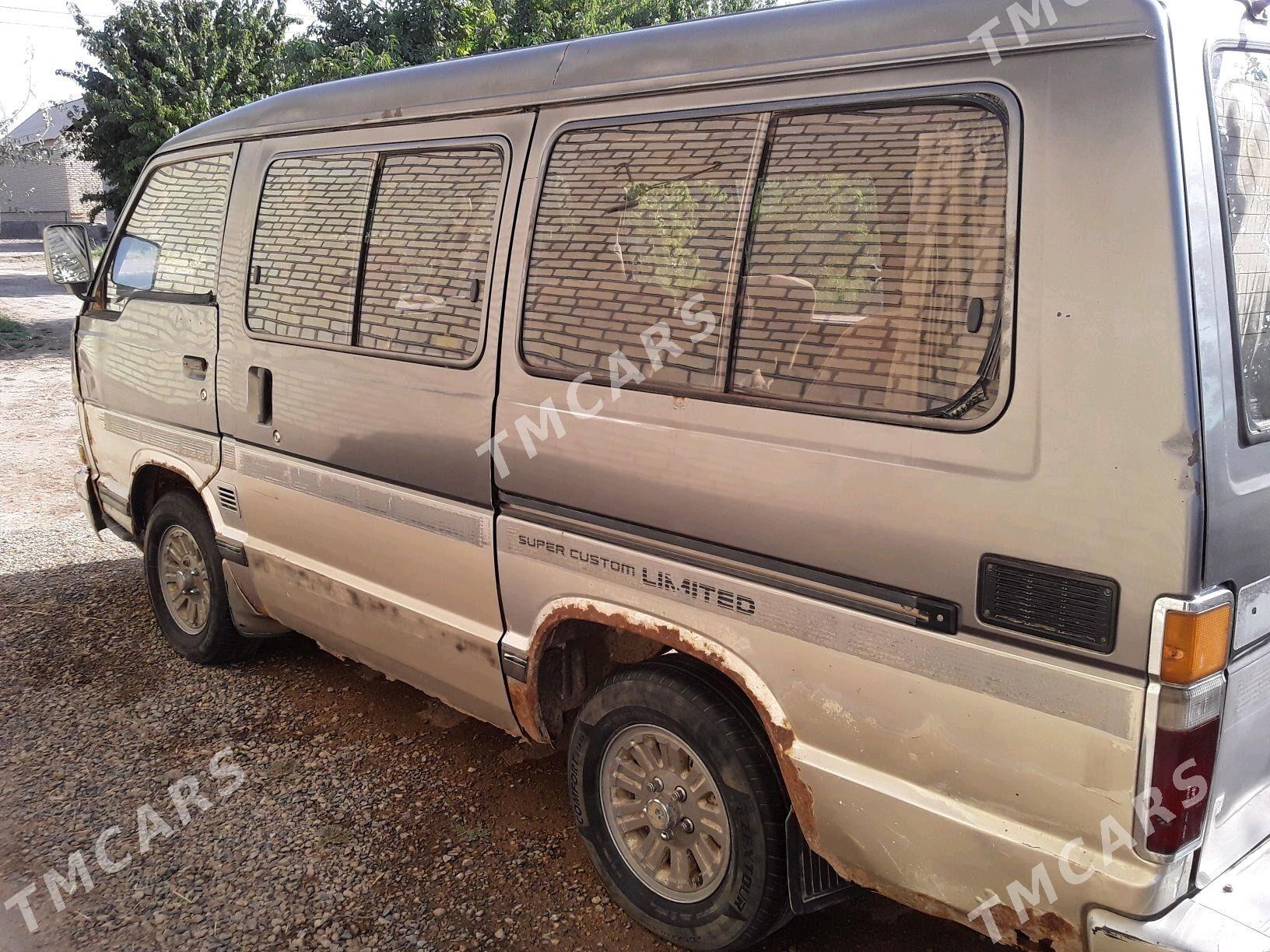 Toyota Hiace 1989 - 25 000 TMT - Tejen - img 2