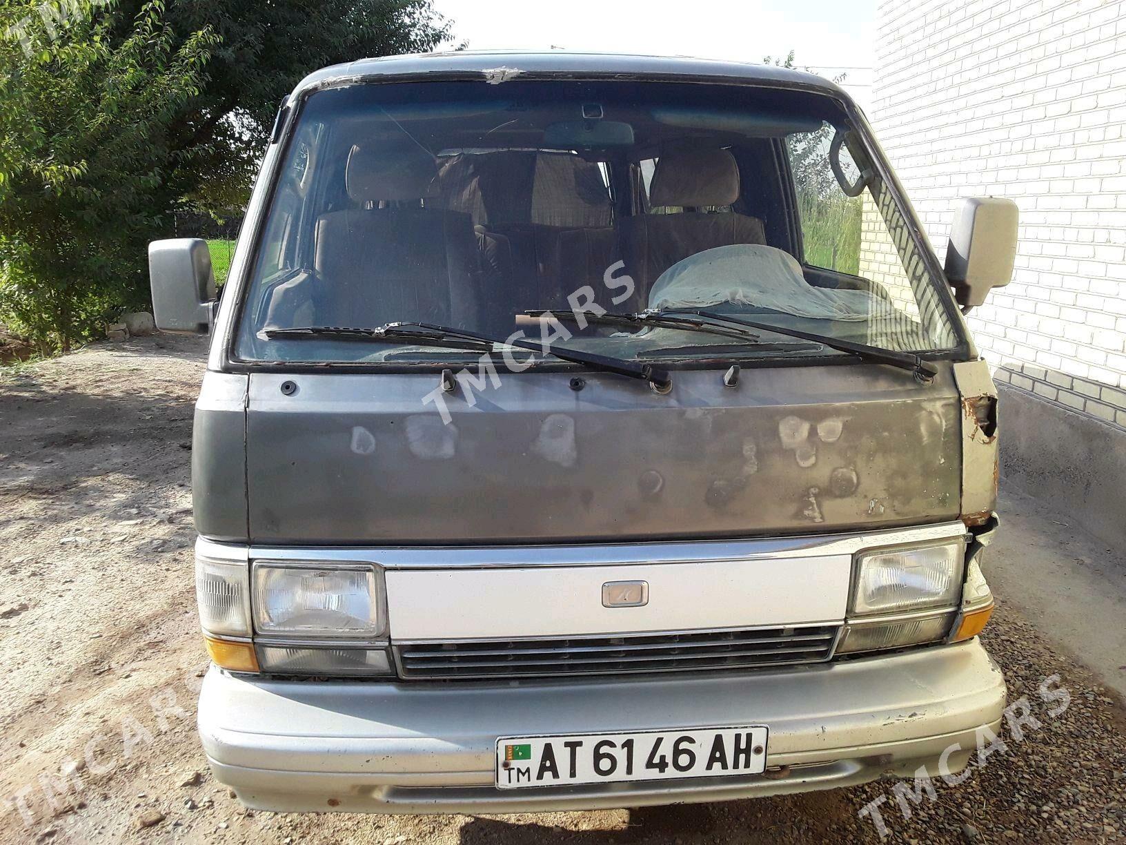 Toyota Hiace 1989 - 25 000 TMT - Tejen - img 3