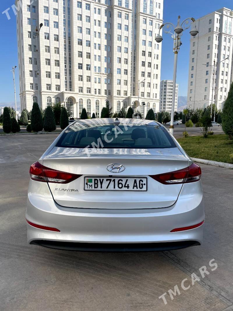 Hyundai Elantra 2018 - 210 000 TMT - Aşgabat - img 9