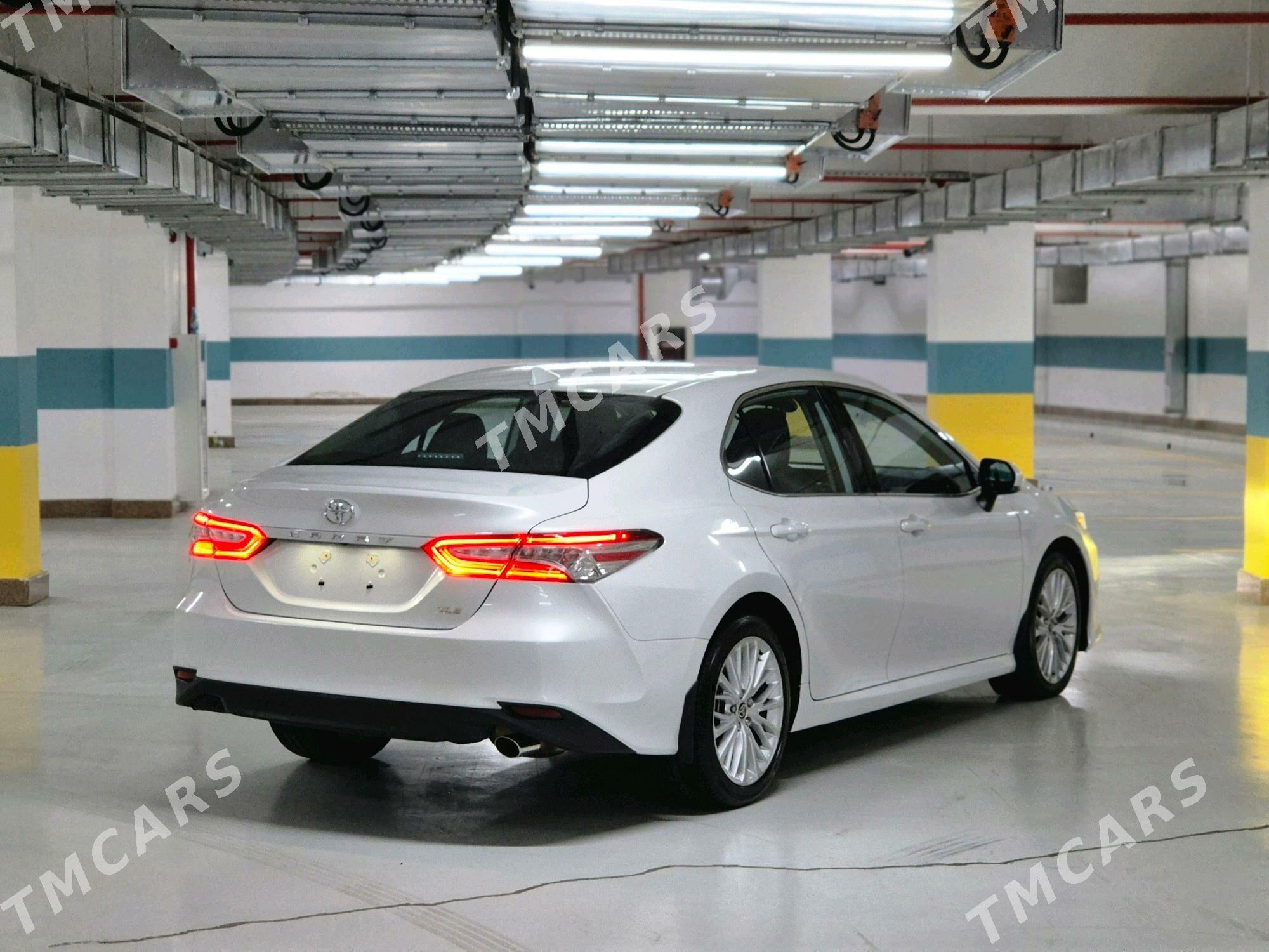 Toyota Camry 2020 - 375 000 TMT - Aşgabat - img 9