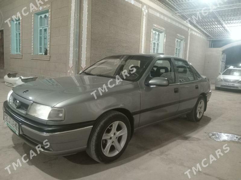 Opel Vectra 1992 - 30 000 TMT - Mary - img 2