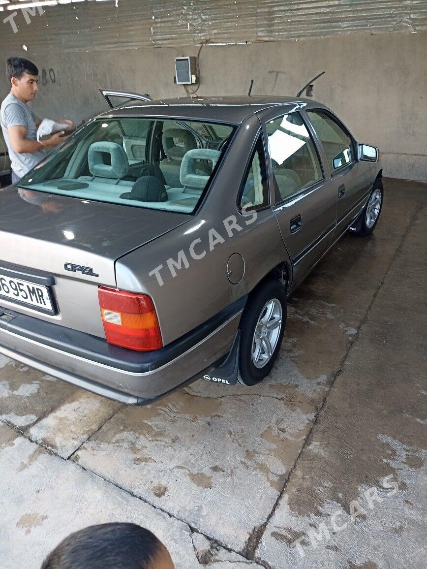 Opel Vectra 1992 - 36 000 TMT - Mary - img 3