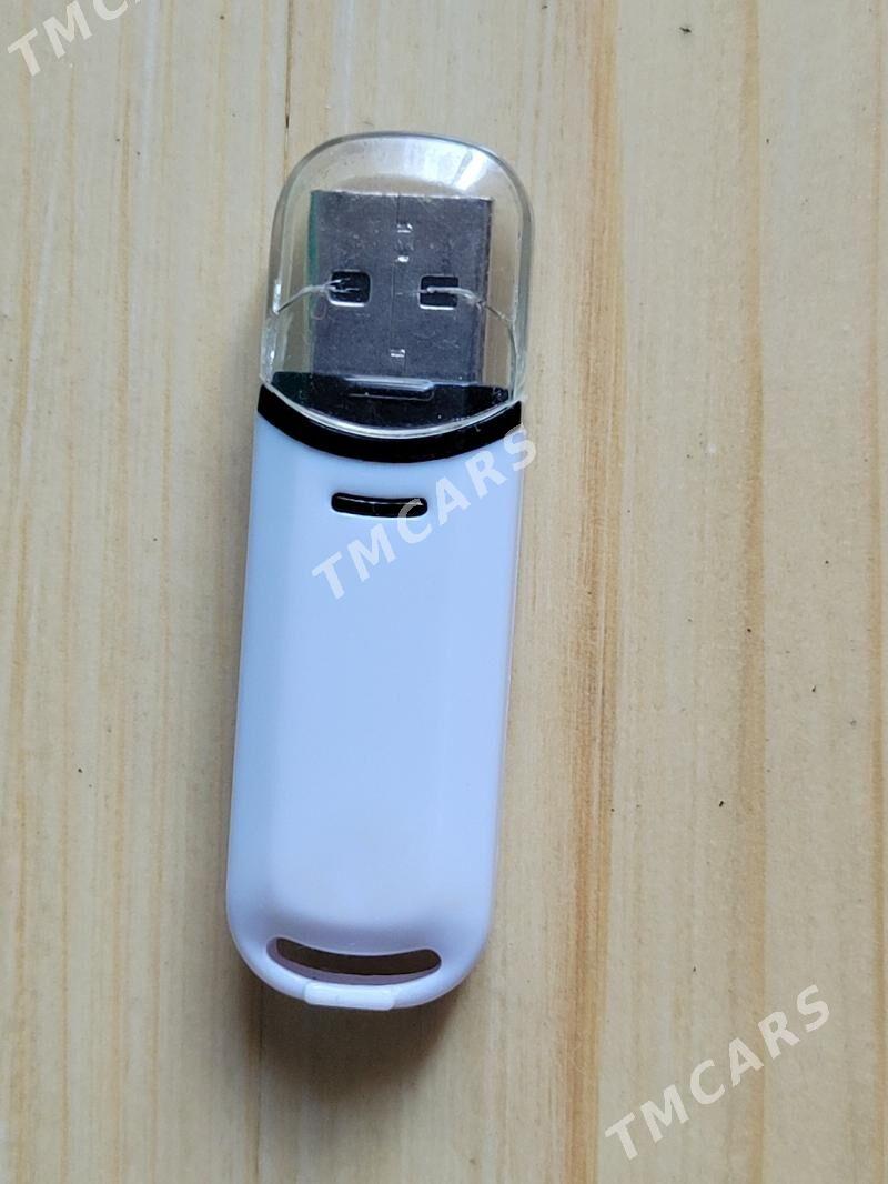 USB fleşka 2 GB (Флеш память) - Дашогуз - img 2