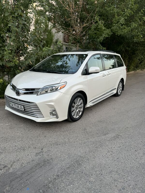 Toyota Sienna 2018 - 560 000 TMT - Ашхабад - img 5