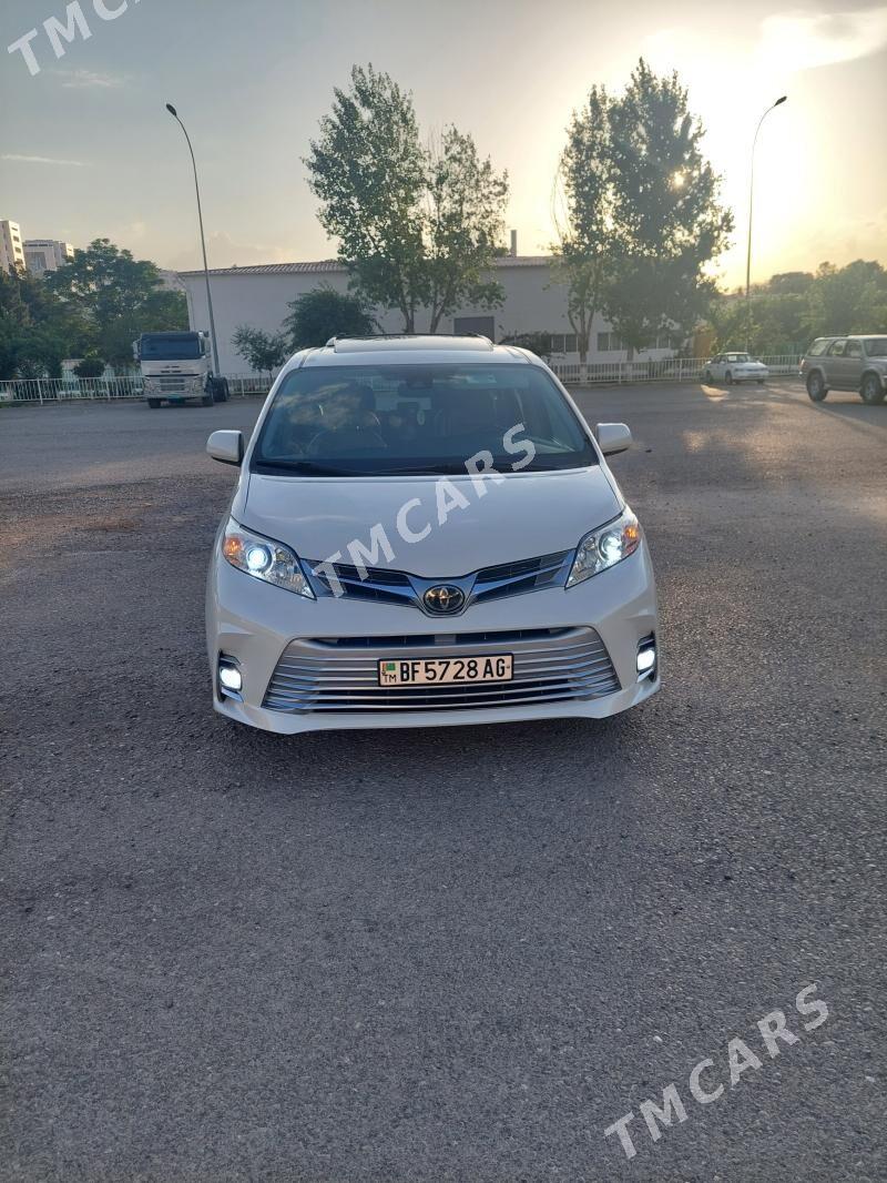 Toyota Sienna 2019 - 445 000 TMT - Aşgabat - img 4