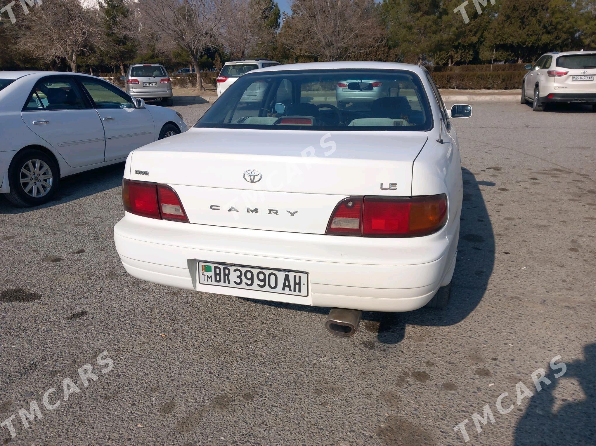 Toyota Camry 1994 - 68 000 TMT - Бабадайхан - img 5