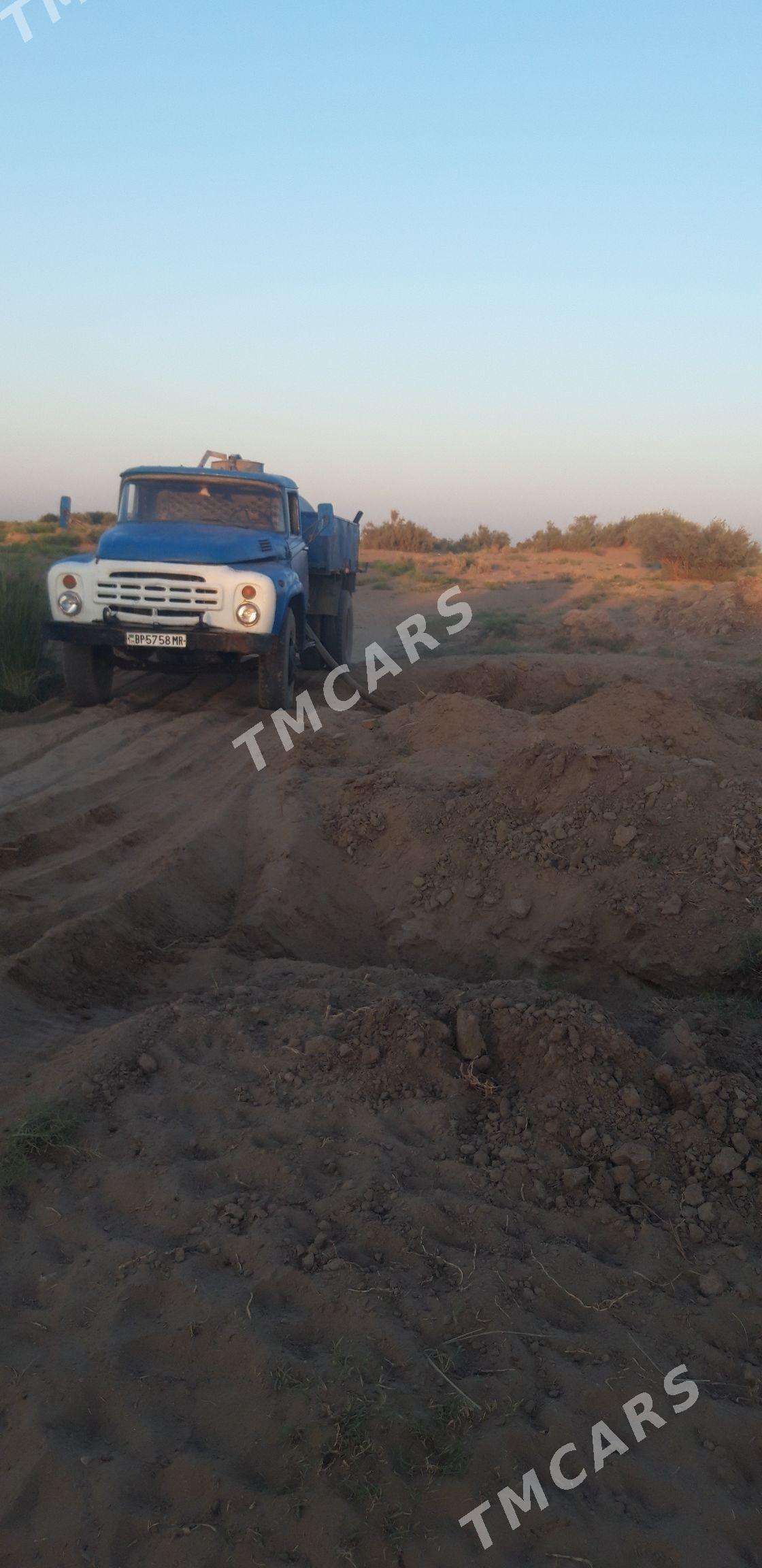 Zil 130 1992 - 35 000 TMT - Сакарчага - img 2