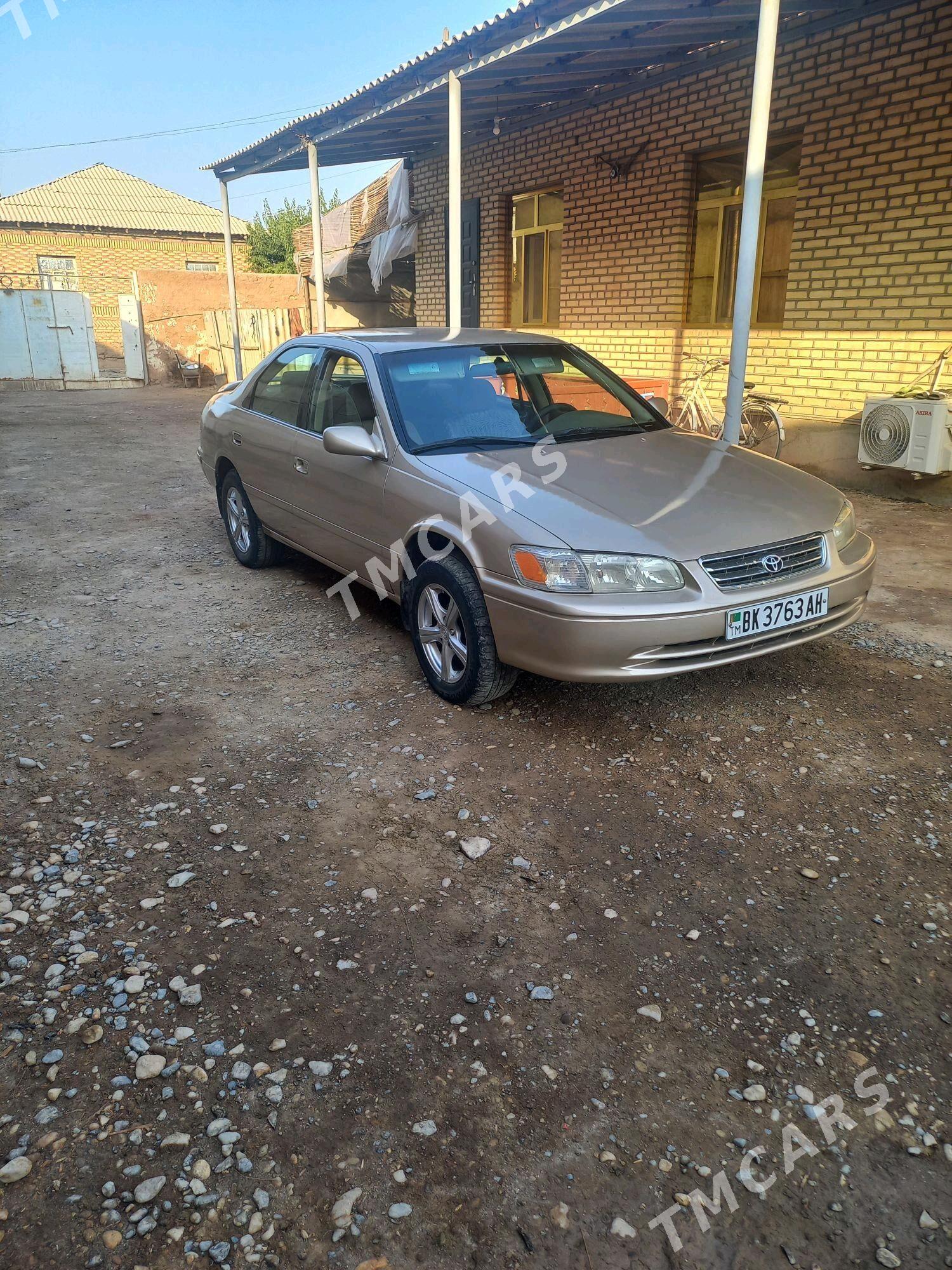 Toyota Camry 2001 - 93 000 TMT - Теджен - img 3