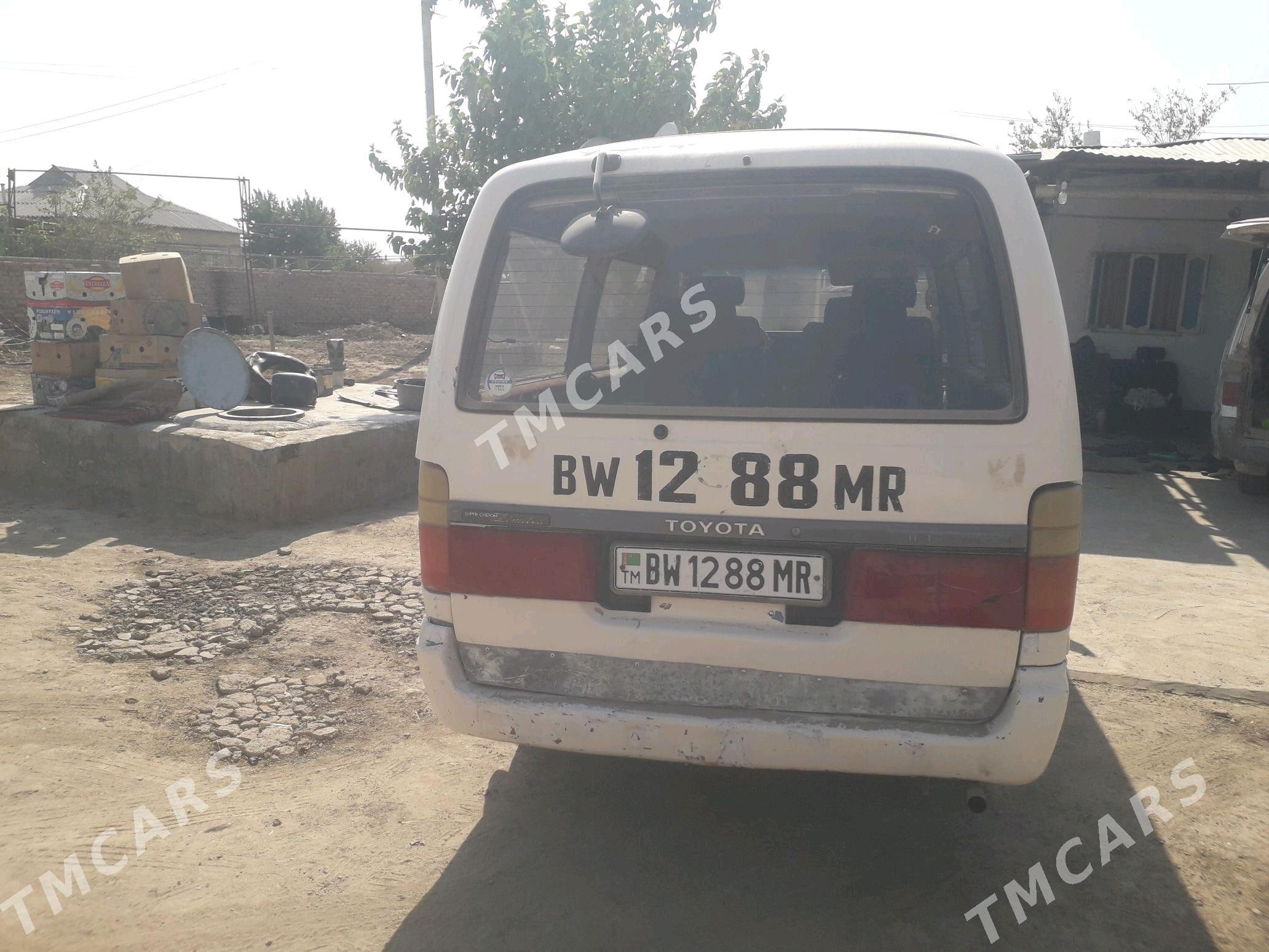 Toyota Hiace 1990 - 27 000 TMT - Байрамали - img 5