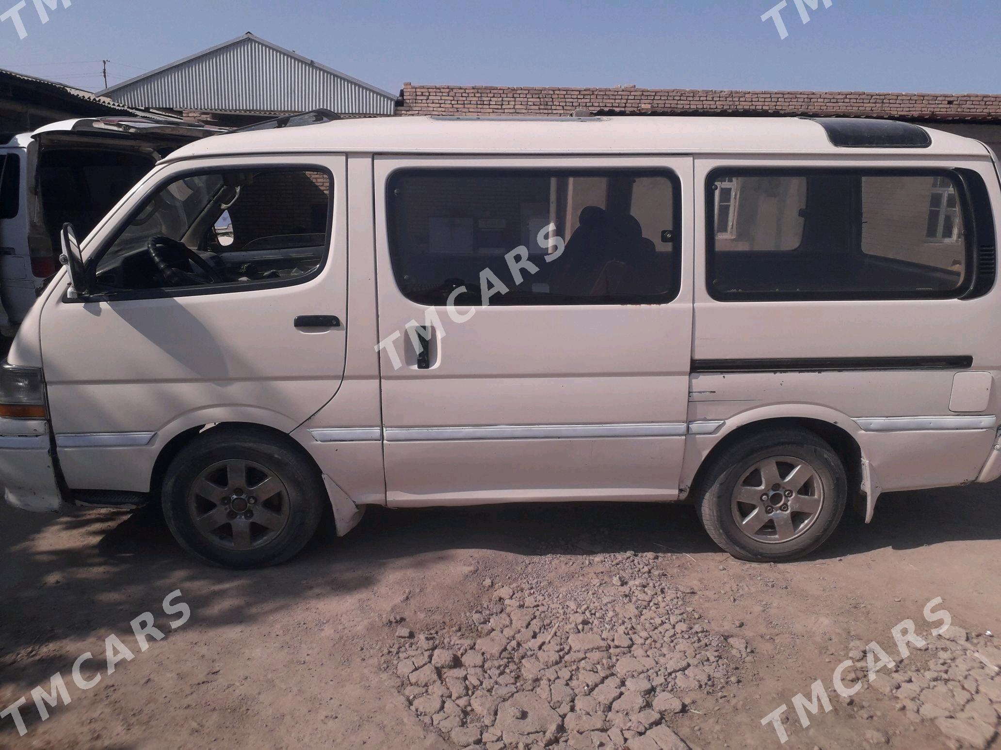 Toyota Hiace 1990 - 27 000 TMT - Байрамали - img 4