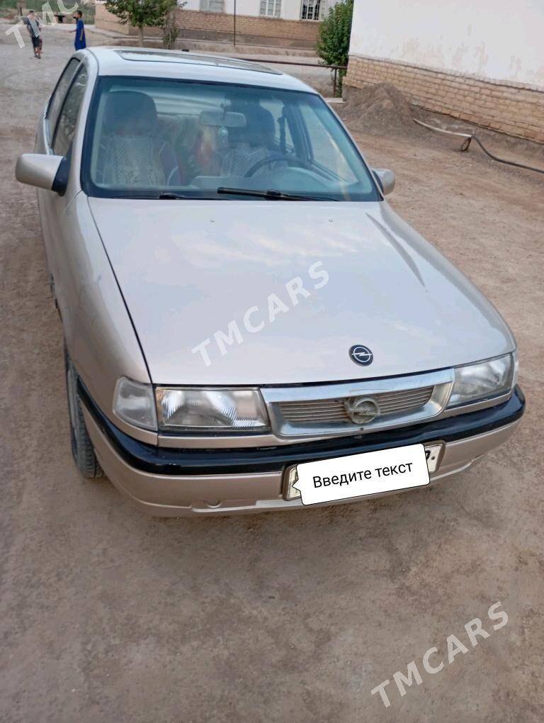 Opel Vectra 1990 - 26 000 TMT - Байрамали - img 2