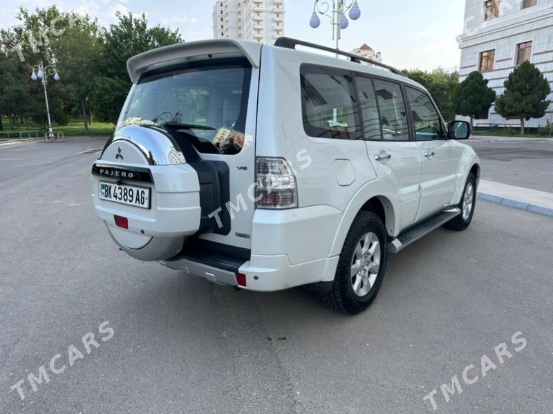 Mitsubishi Pajero 2010 - 229 000 TMT - Нефтегаз (ул. Андалиб-Юбилейная) - img 3