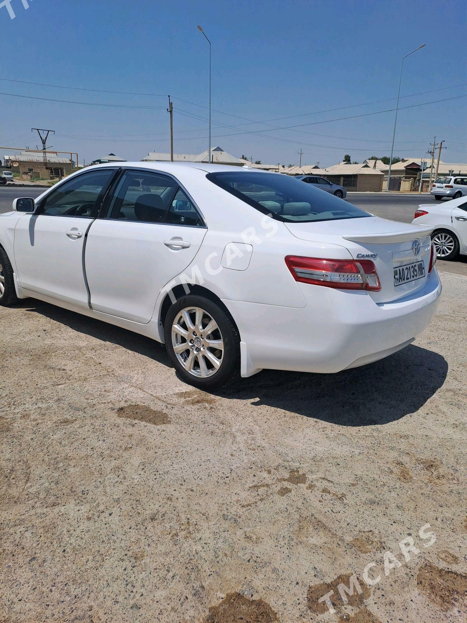 Toyota Camry 2011 - 180 000 TMT - Mary - img 4