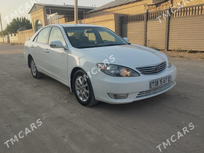 Toyota Camry 2003 - 110 000 TMT - Мары - img 4