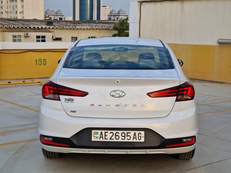 Hyundai Elantra 2019 - 235 000 TMT - Ашхабад - img 4