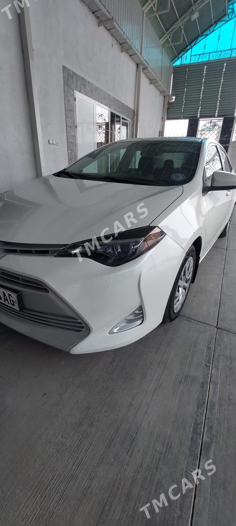 Toyota Corolla 2018 - 212 000 TMT - Aşgabat - img 2