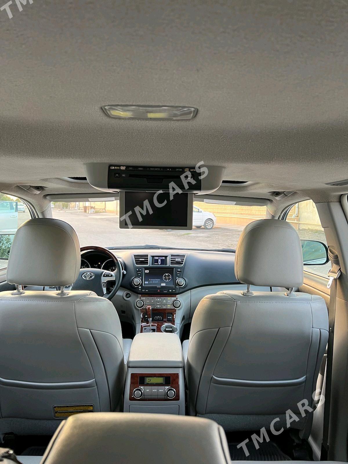 Toyota Highlander 2011 - 350 000 TMT - Ашхабад - img 7