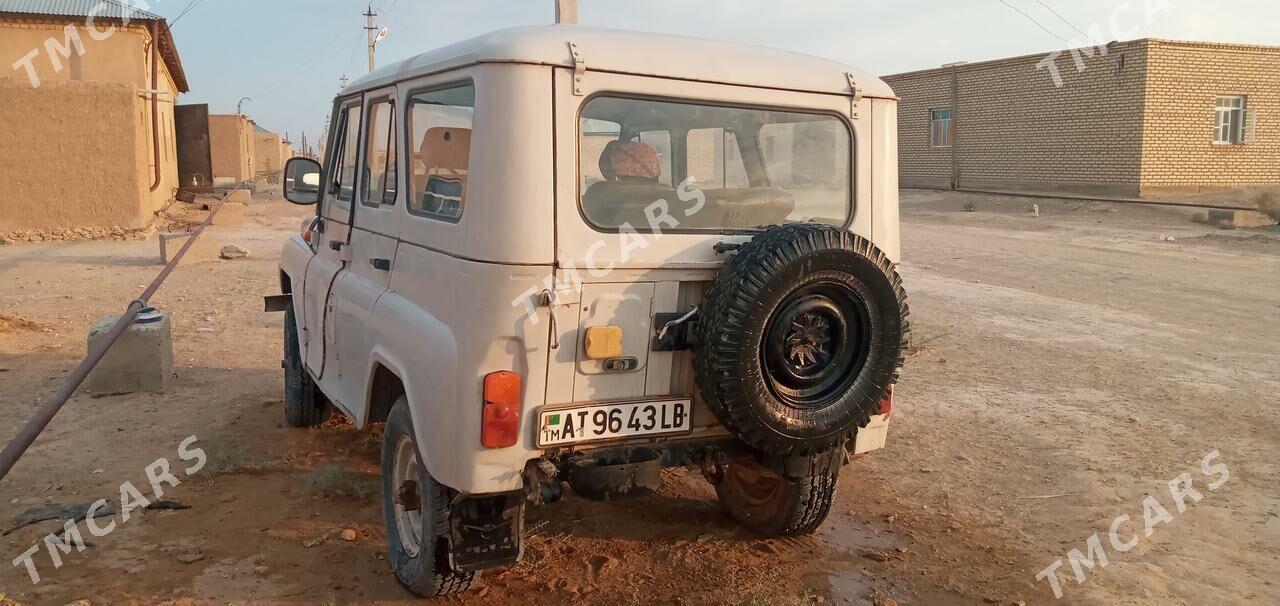 UAZ 469 2000 - 40 000 TMT - Дарганата - img 4