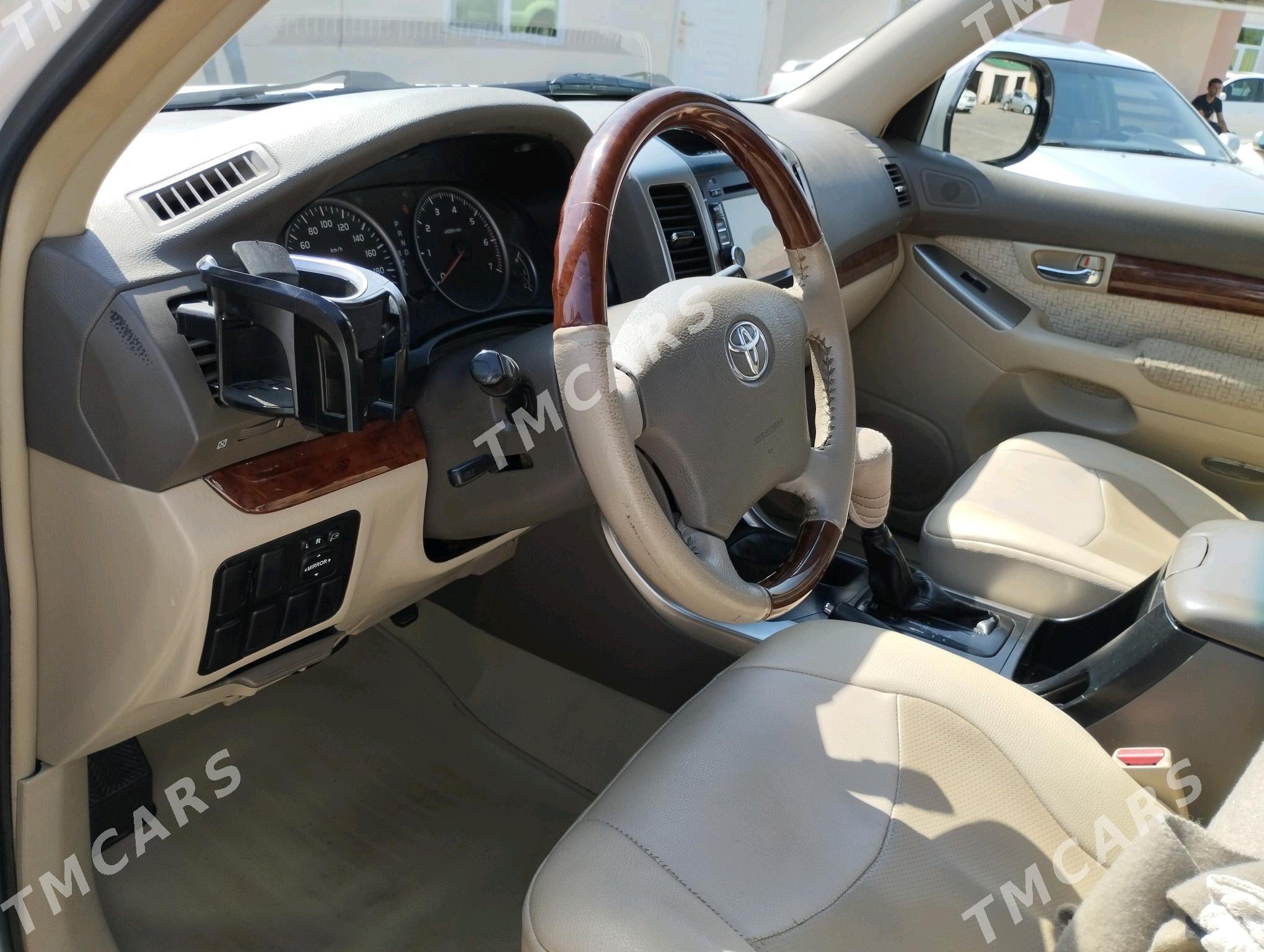 Toyota Land Cruiser Prado 2005 - 300 000 TMT - Сакарчага - img 3