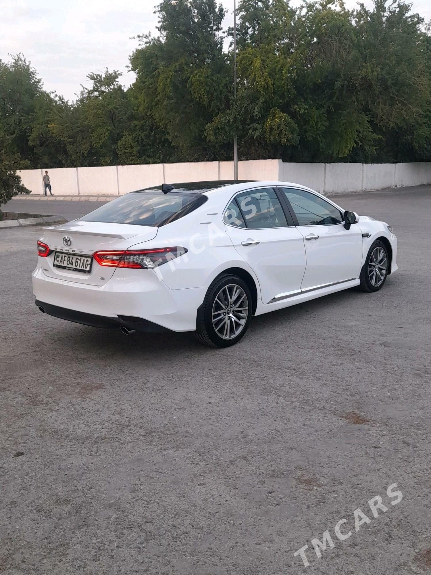 Toyota Camry 2021 - 295 000 TMT - Aşgabat - img 2